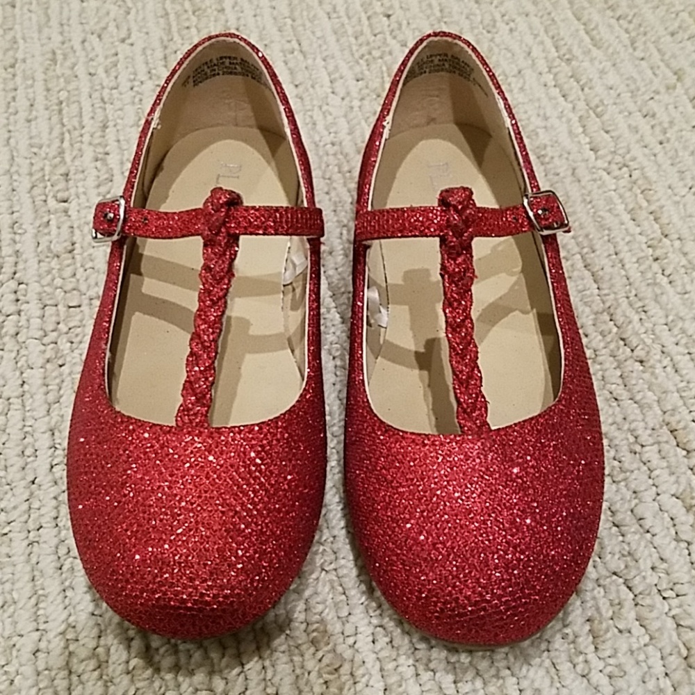 Girls red shoes